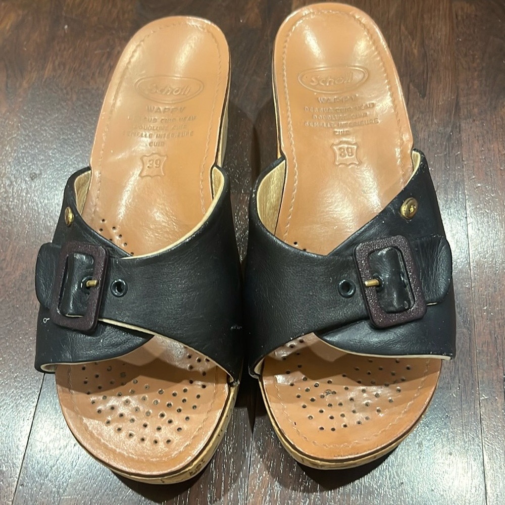 School leather slides